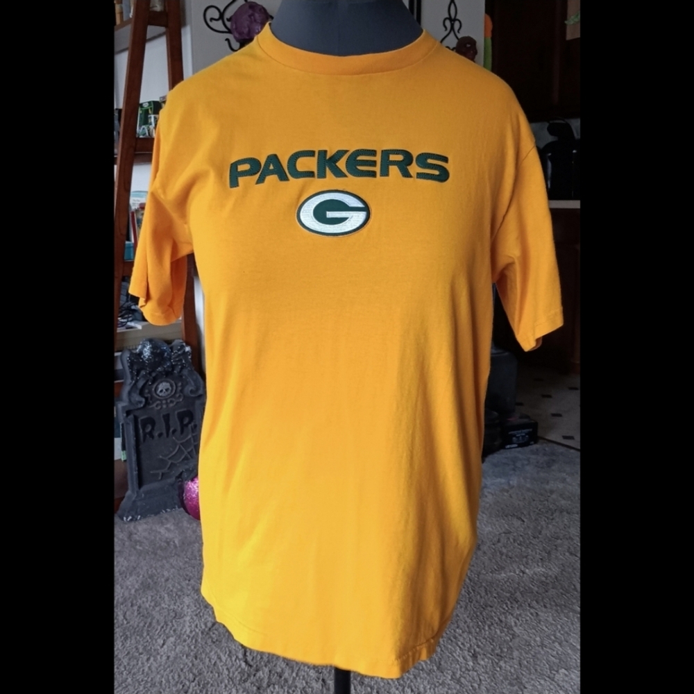 💚💛 Green Bay Packers Team Apparel Mens T-shirt Embroidered NFL Medium Cotton